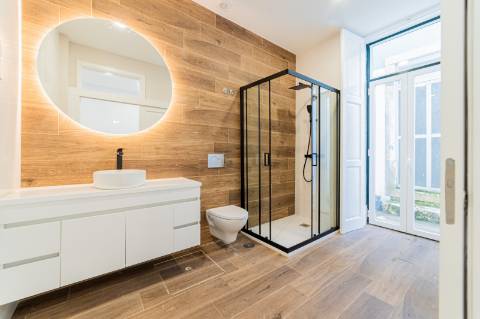 Apartamento em remodelação na zona da Graça