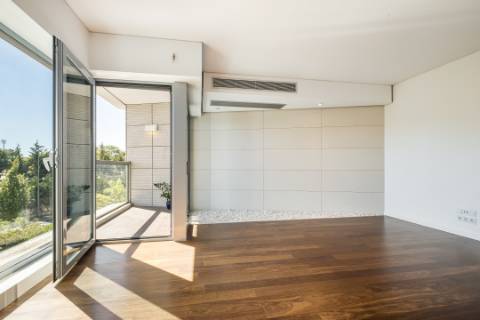 Apartamento T2 no Mais Campo Grande com varanda e 2 parqueamentos