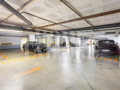 Apartamento T2 no Mais Campo Grande com varanda e 2 parqueamentos