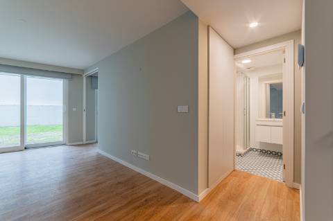 Apartamento T1 com terraço de 53 m2-Glória Studios