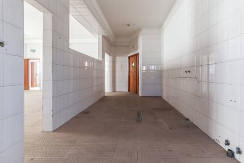 Solar situado no centro de Figueiró dos vinhos, na Praça do Município.