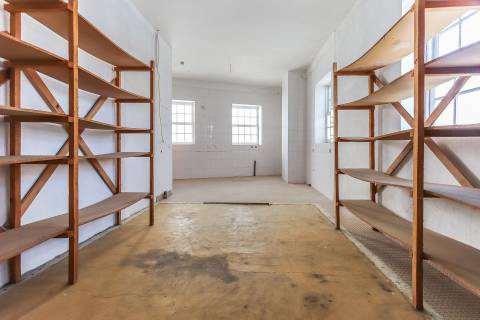 Solar situado no centro de Figueiró dos vinhos, na Praça do Município.