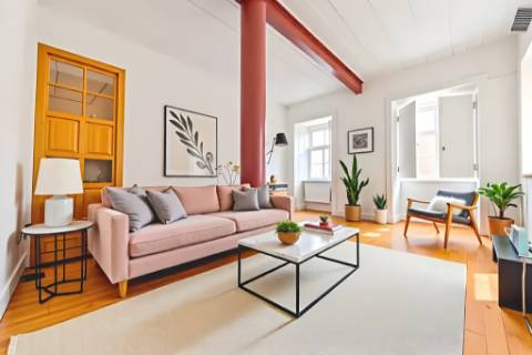 Espaço com História no Coração de Lisboa - Versatilidade e Charme no Largo dos Lóios