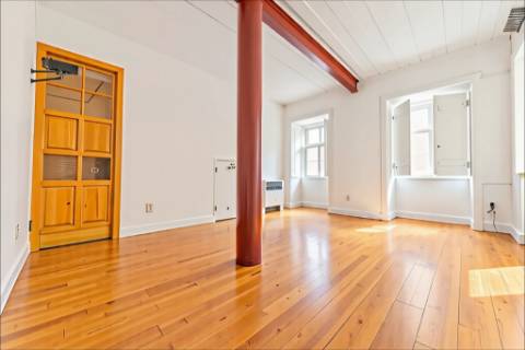 Espaço com História no Coração de Lisboa - Versatilidade e Charme no Largo dos Lóios