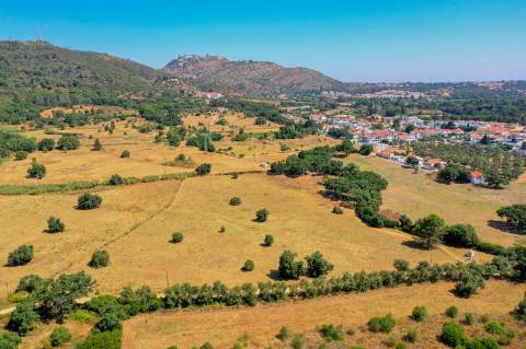 Terreno Rústico c/ Parcela Urbanizável e Projeto Aprovado - Quinta das Machadas, Setúbal