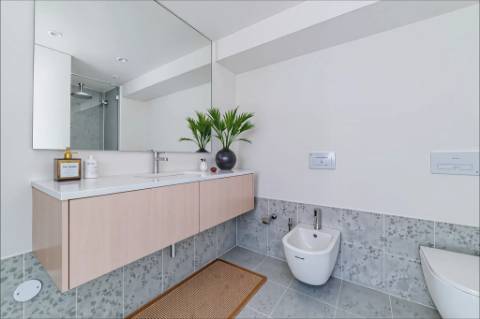 T1 com Varanda nas Avenidas Novas - Conforto e Estilo no Centro de Lisboa