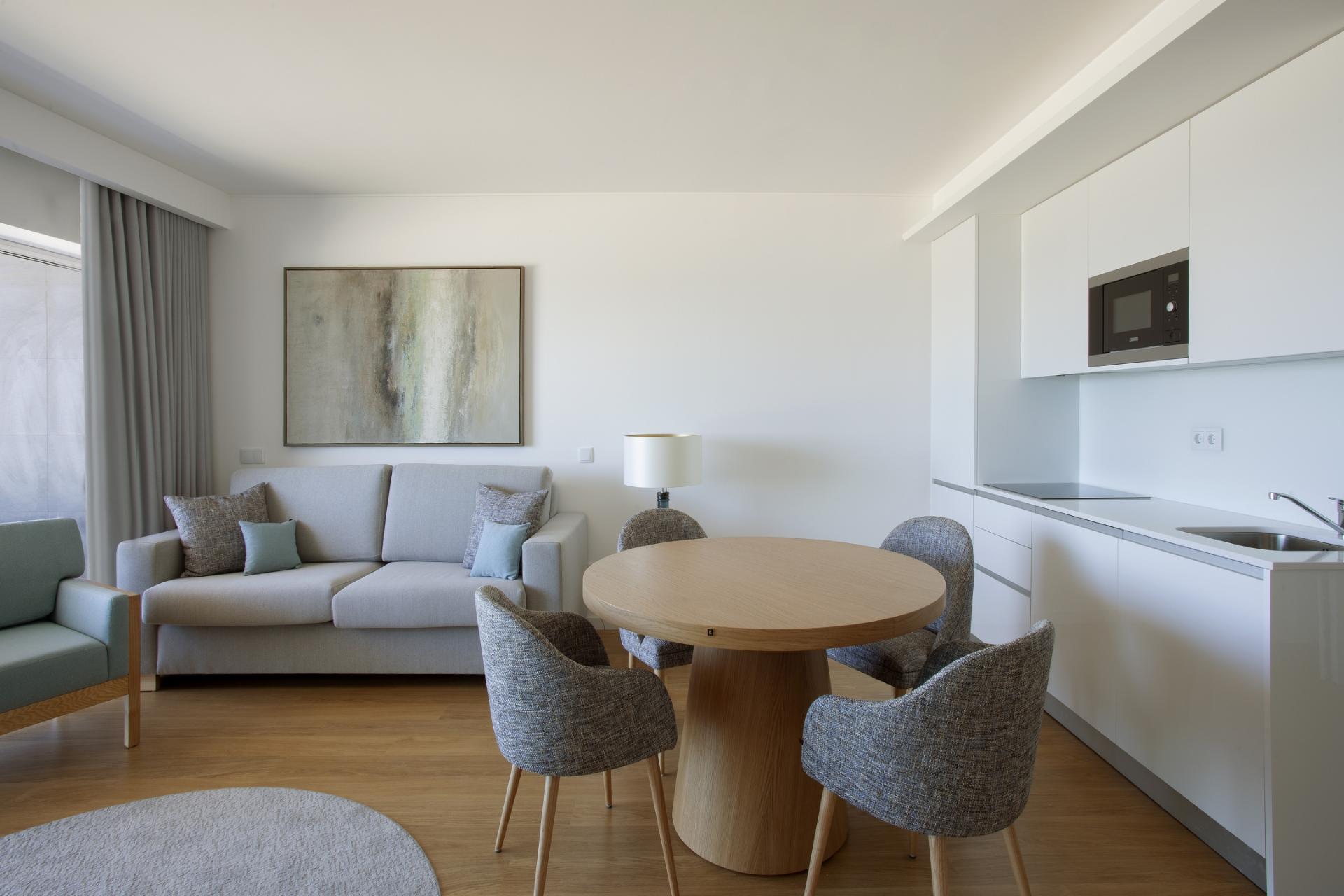 Apartamento T0 Duplex com vista mar - Sesimbra