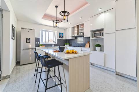 Moradia T3 + T2 Independente na Almoinha - Sesimbra