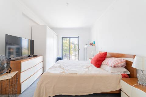 Moradia T3 + T2 Independente na Almoinha - Sesimbra