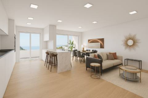 Apartamento T3 de 132 m² com Suíte e Varanda em Sesimbra