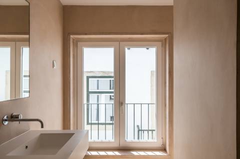 Apartamento T2 Duplex na Baixa Pombalina - Lisboa