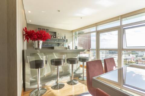 Apartamento T3 Duplex de Luxo com Vista Panorâmica sobre o Rio Tejo - Parque das Nações