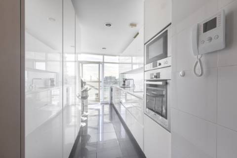 Apartamento T3 Duplex de Luxo com Vista Panorâmica sobre o Rio Tejo - Parque das Nações