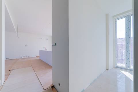 Apartamento T3 duplex no Condomínio Páteo Monte Estoril