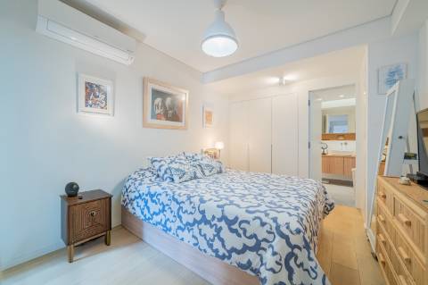 Apartamento T2+1 com jardim privativo no Condomínio Jardins do Mar, Sesimbra