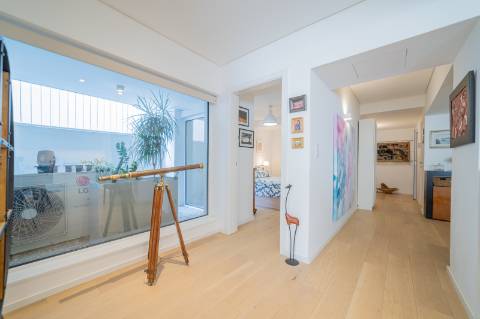 Apartamento T2+1 com jardim privativo no Condomínio Jardins do Mar, Sesimbra