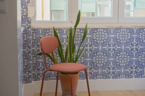 Um apartamento cheio de alma, num pedaço de Lisboa com arte, luz e história