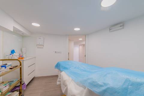 Trespasse de Salão de Beleza - Localização Premium na Avenida Casal Ribeiro, Lisboa