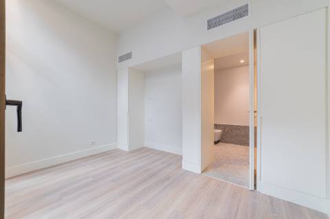 Apartamento T1 Avenidas Novas