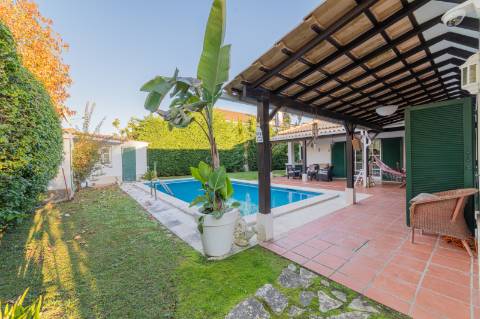 Moradia T5 na Verdizela com 400m2, num terreno total de 1.200m2