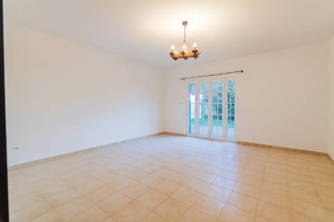 Moradia T5 na Verdizela com 400m2, num terreno total de 1.200m2