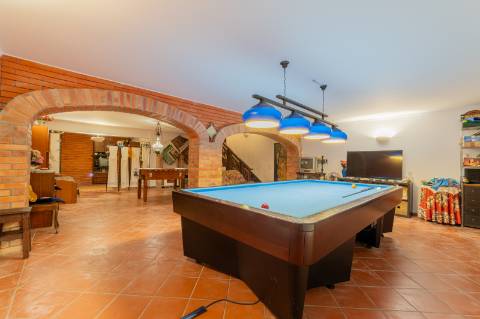 Moradia T5 na Verdizela com 400m2, num terreno total de 1.200m2