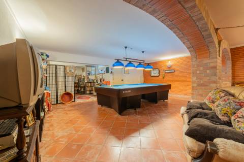 Moradia T5 na Verdizela com 400m2, num terreno total de 1.200m2