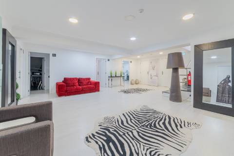 Trespasse de Clínica de Beleza - Localização Premium em Almada