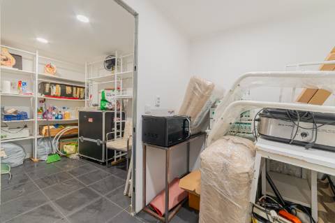 Trespasse de Clínica de Beleza - Localização Premium em Almada