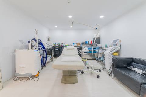 Trespasse de Clínica de Beleza - Localização Premium em Almada