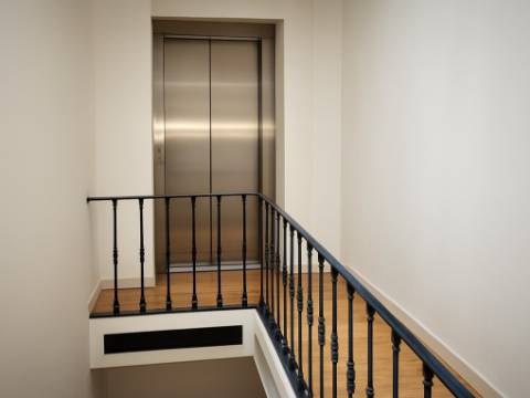 Apartamento T3 Duplex Monte Estoril vista Mar