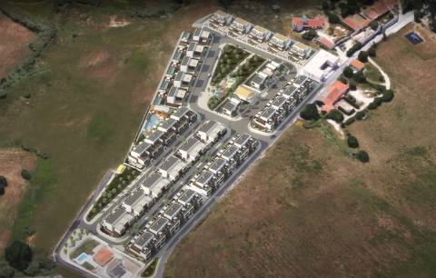 Moradia T3+1 de Luxo com Piscina e Jardim Privativo - Quinta da Armadora, Costa da Caparica