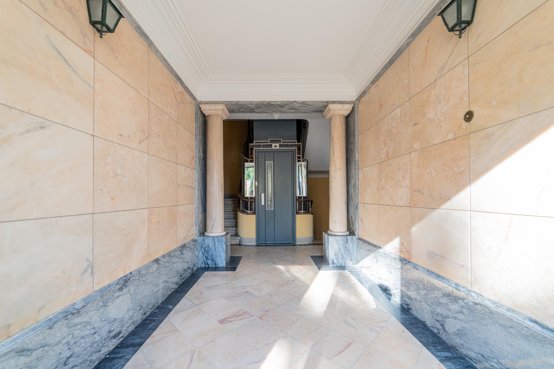 Arrendamento na Graça - Excelente T1 acabado de remodelar