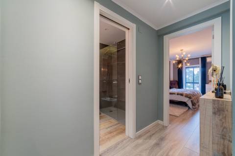 T3 Mobilado em Vale Flores | Espaço, Conforto e Localização Estratégica