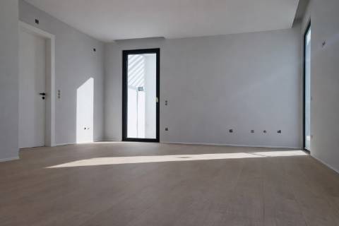 Moradia de Luxo em Sesimbra com Design Exclusivo e Vistas Incomparáveis