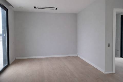 Moradia de Luxo em Sesimbra com Design Exclusivo e Vistas Incomparáveis