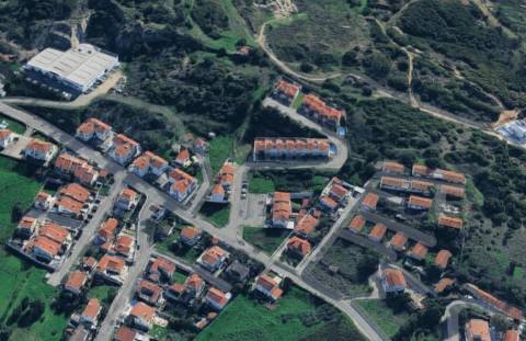 Terreno com 380m² em Almoinha Sesimbra