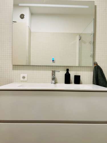 T1 com estacionamento nas Avenidas Novas