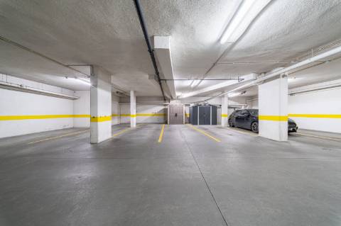 T3 Exclusivo nas Colinas do Cruzeiro: Luz, espaço e sofisticação numa das zonas mais prestigiadas da Grande Lisboa