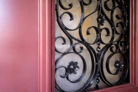 Prédio Reabilitado no Centro Histórico de Setúbal com 6 Apartamentos