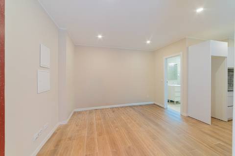 Prédio Reabilitado no Centro Histórico de Setúbal com 6 Apartamentos