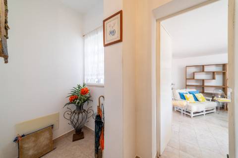 Moradia T3 com Jardim e Piscina entre Mafra e Ericeira