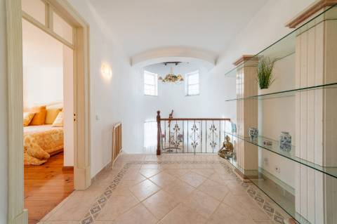 Moradia T3 com Jardim e Piscina entre Mafra e Ericeira