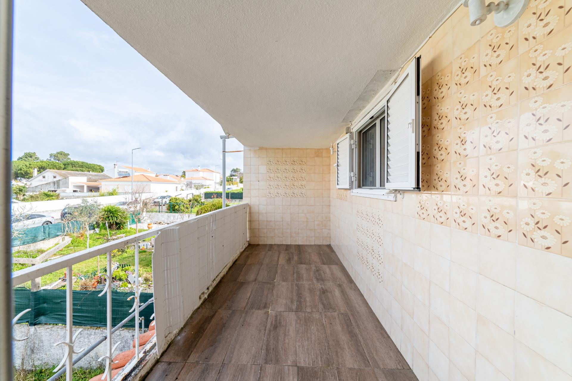 Moradia unifamiliar T3+1 situada na Lagoa de Albufeira