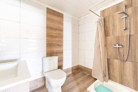 Moradia unifamiliar T3+1 situada na Lagoa de Albufeira