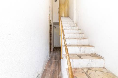 Moradia unifamiliar T3+1 situada na Lagoa de Albufeira