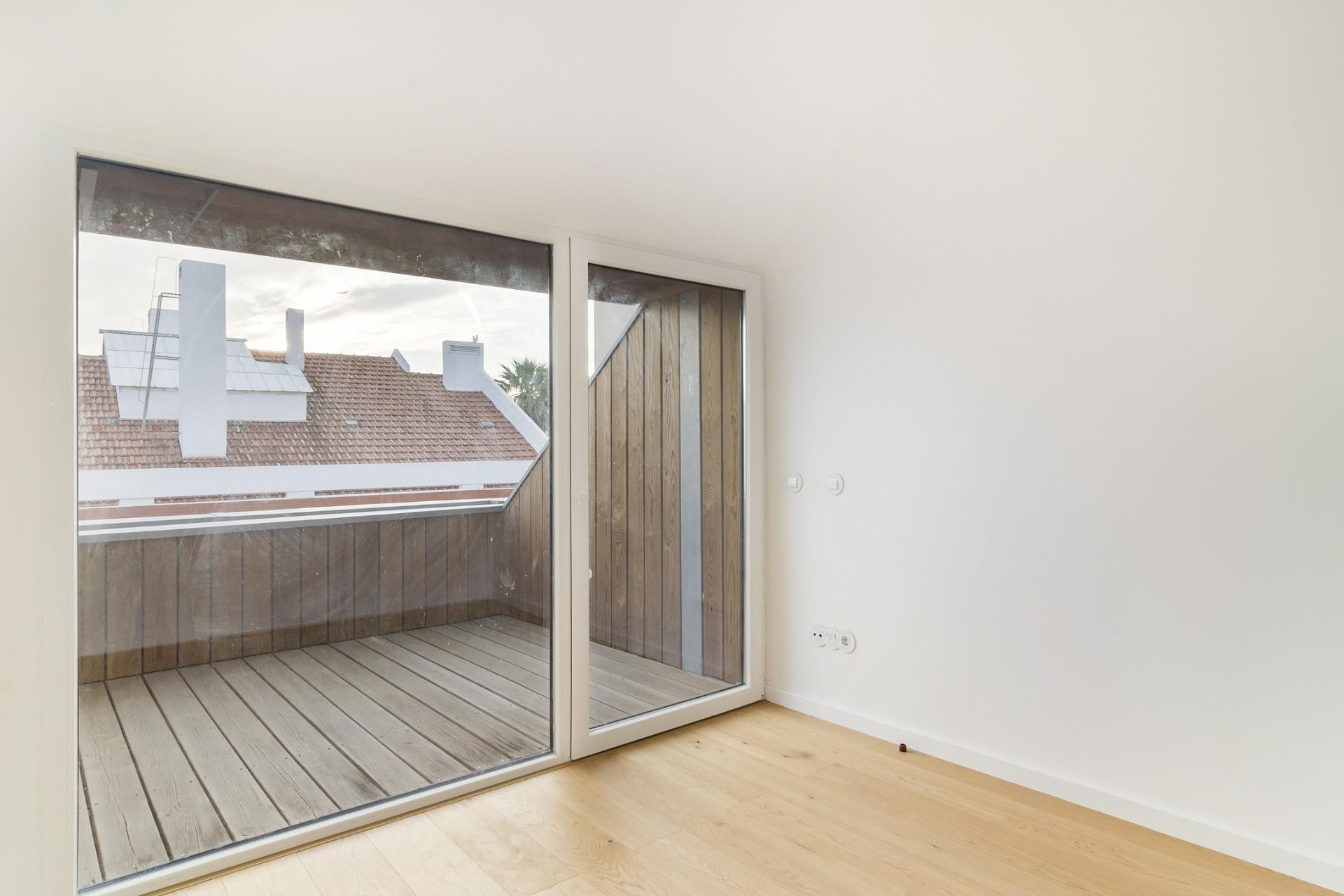 Apartamento com mezanine e tetos altos | Príncipe Real / Rato