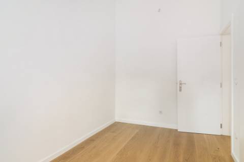 Apartamento com mezanine e tetos altos | Príncipe Real / Rato