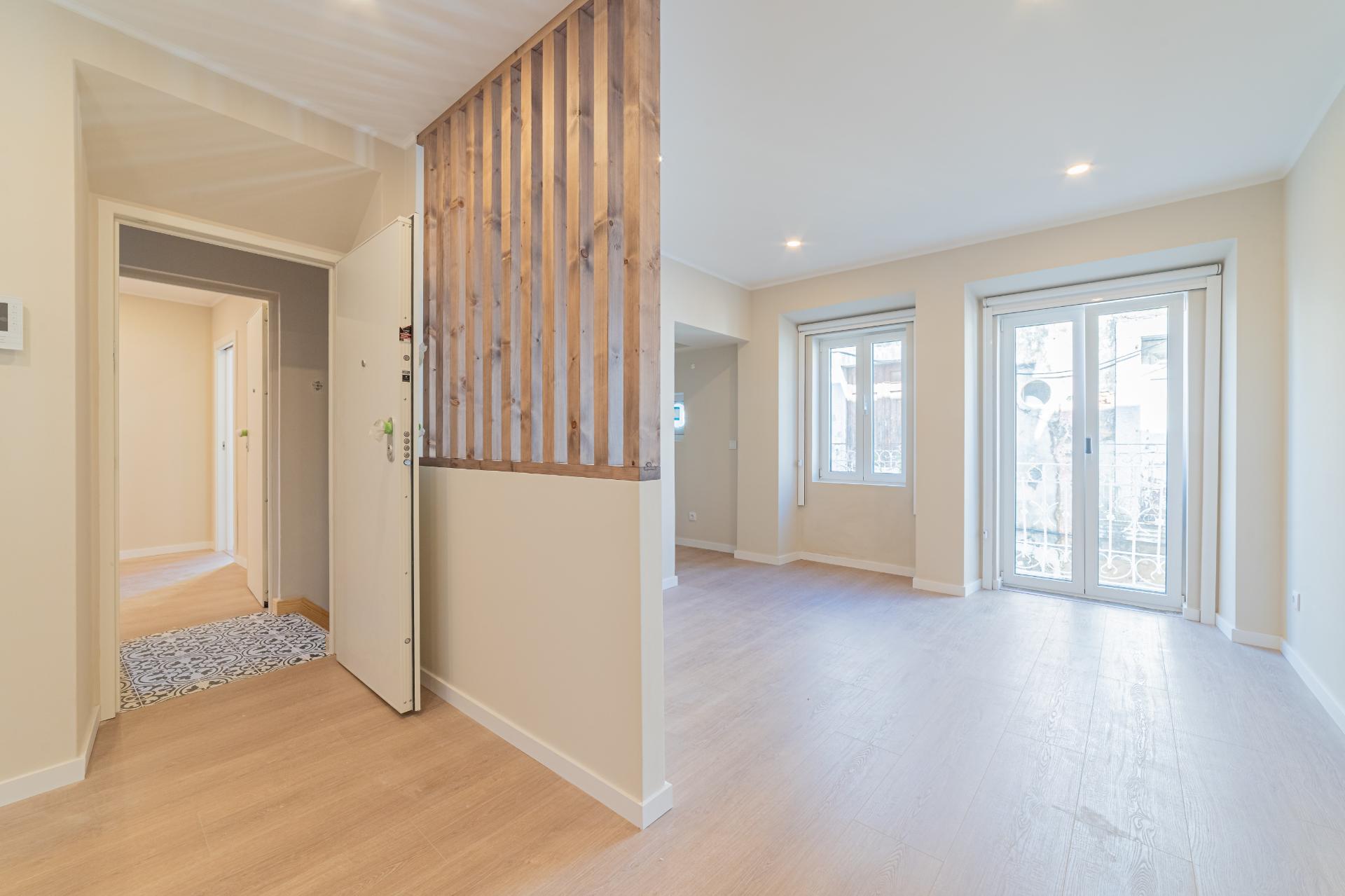 T0 Luminoso no 1º Piso - Vida Urbana no Centro de Setúbal