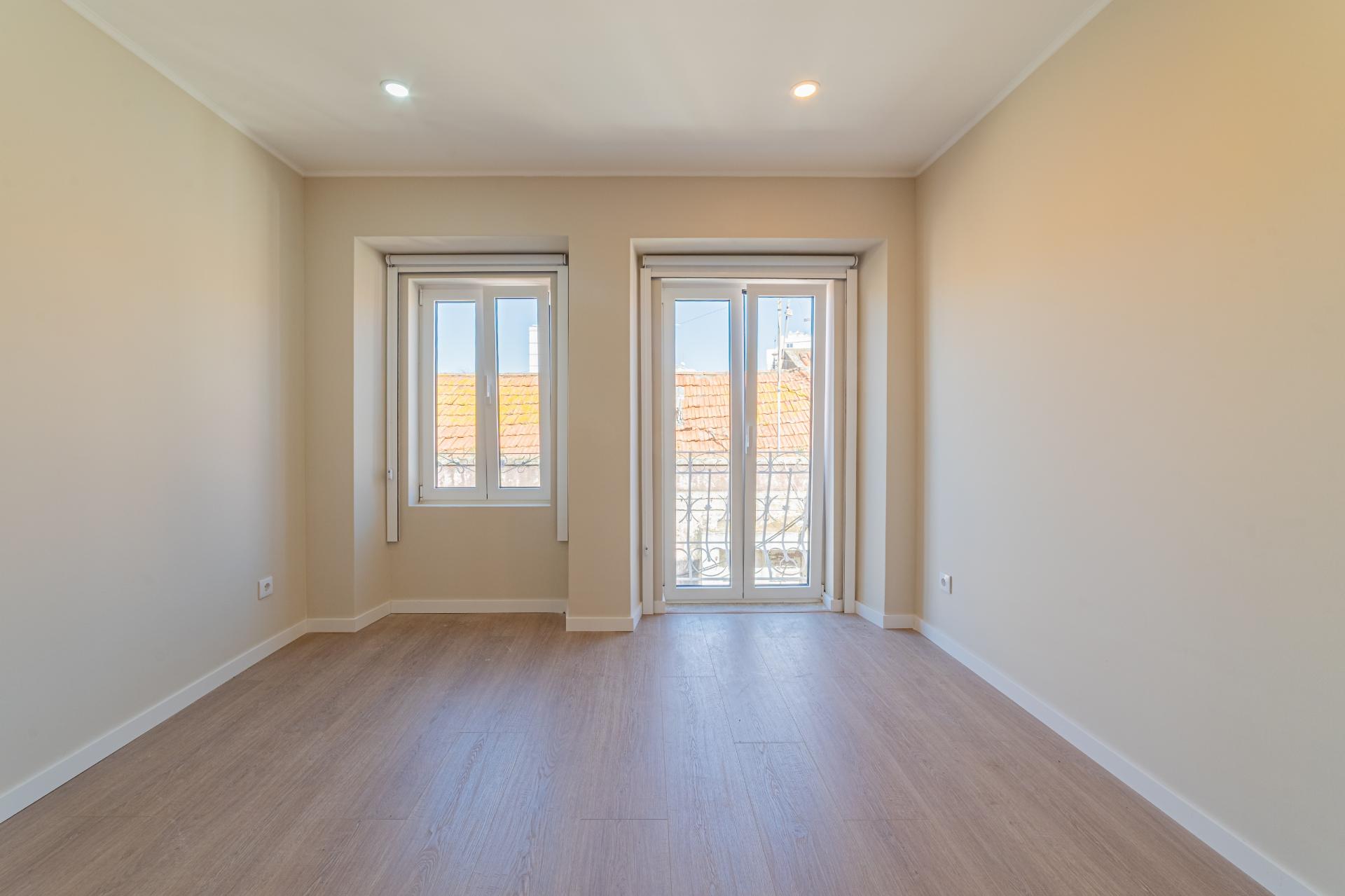 T0 no 2º Piso - Apartamento Renovado no Centro de Setúbal